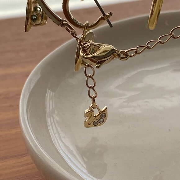 Swarovski Rainbow Bracelet & Earring Set - Picture 2 of 6